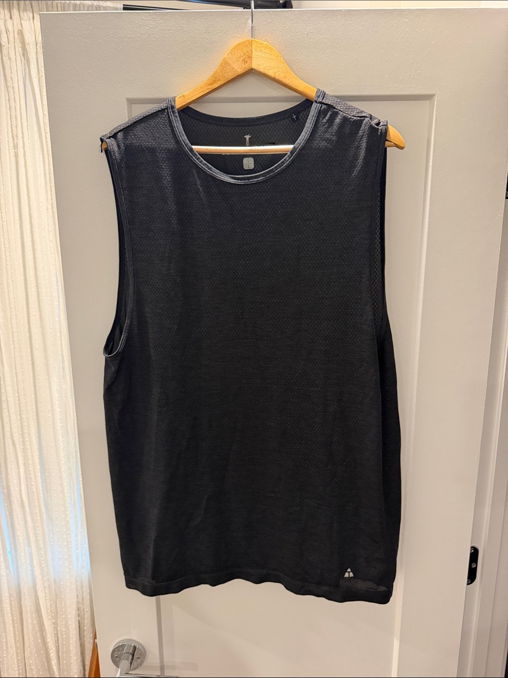 Men's Gray Performance Sleeveless Tank Top